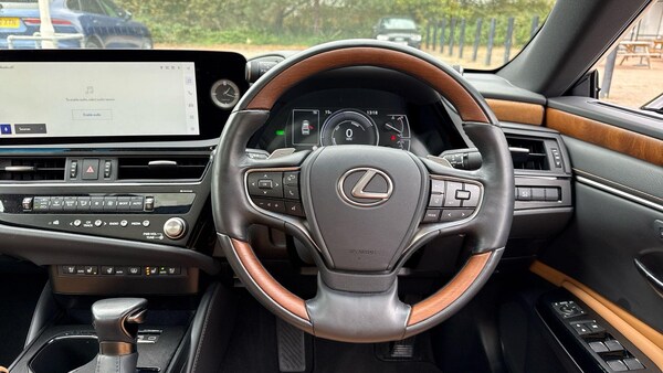 Used Lexus ES 2022 for sale - 76326344: Photo 13