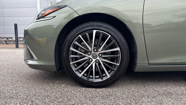 Used Lexus ES 2022 for sale - 76326344: Photo 21