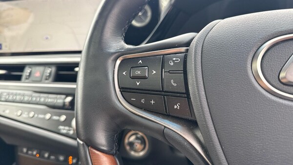 Used Lexus ES 2022 for sale - 76326344: Photo 29