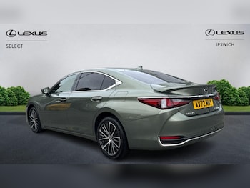 Used Lexus ES 2022 for sale - 76326344: Photo 2