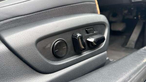 Used Lexus ES 2022 for sale - 76326344: Photo 38