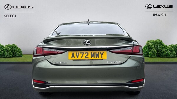 Used Lexus ES 2022 for sale - 76326344: Photo 7