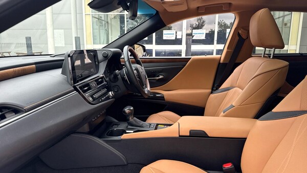 Used Lexus ES 2022 for sale - 76326344: Photo 8