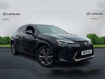 Used Lexus UX 2019 for sale - 76456615: Photo