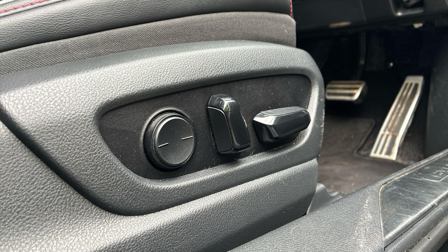 Used Lexus UX 2019 for sale - 76456615: Photo 39