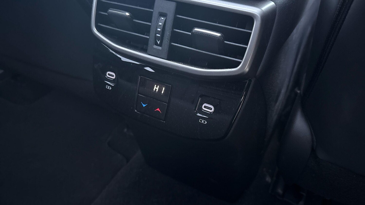 Used Lexus RX 2024 for sale - 77586614: Photo 37