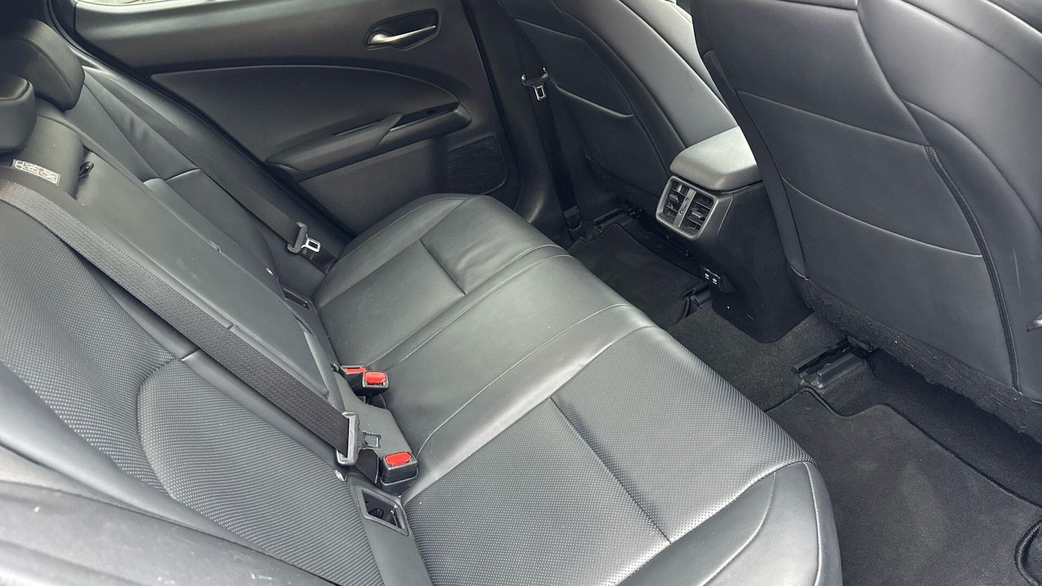 Used Lexus UX 2019 for sale - 77016177: Photo 13