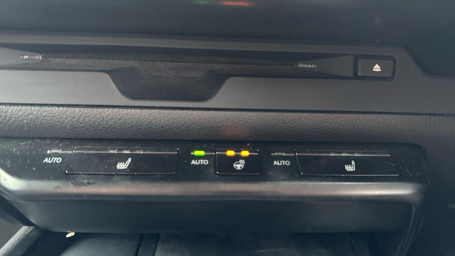 Used Lexus UX 2019 for sale - 77016177: Photo 33