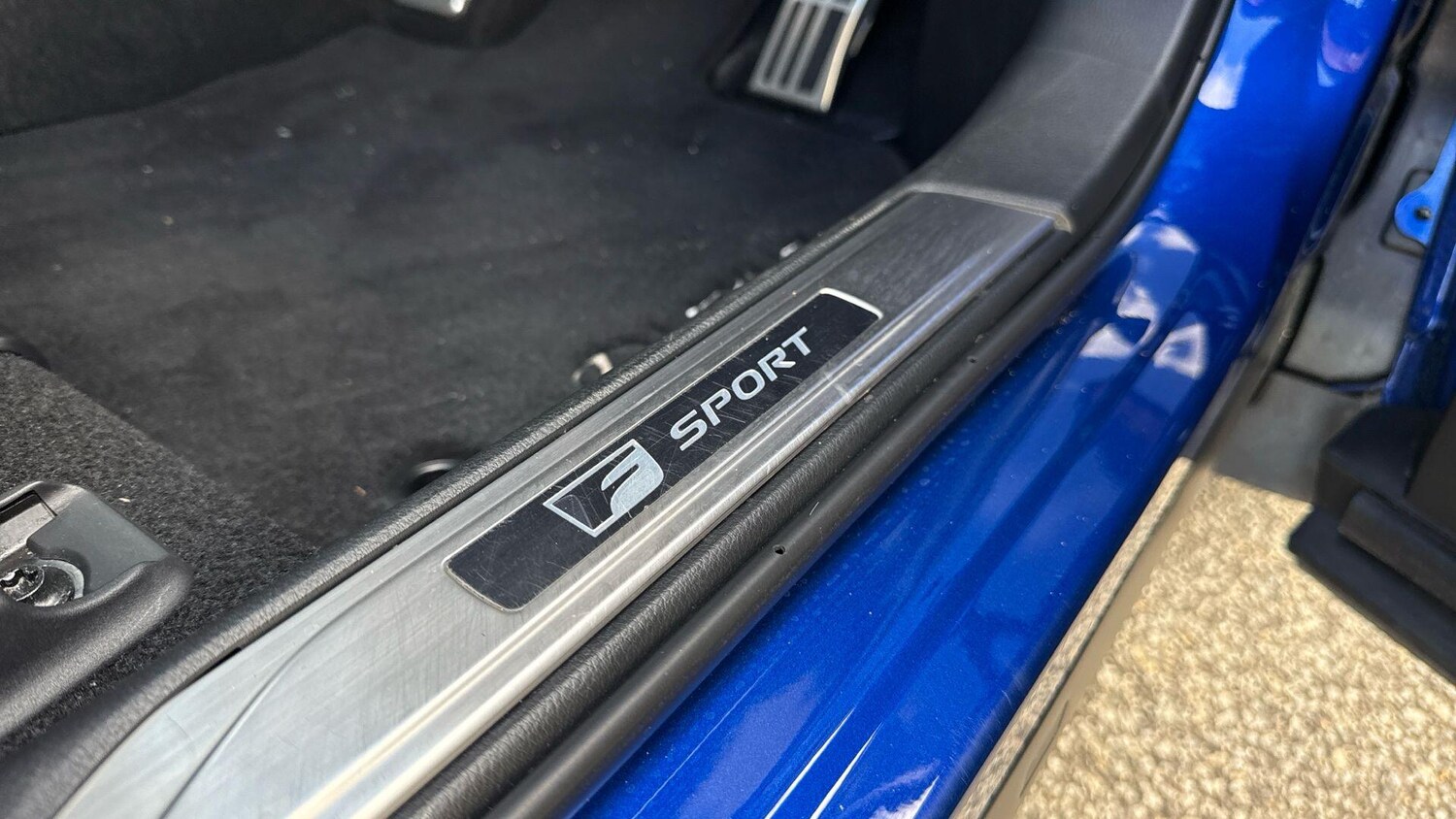 Vehicle 35