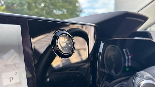 Used Lexus NX 2022 for sale - 76072890: Photo 28