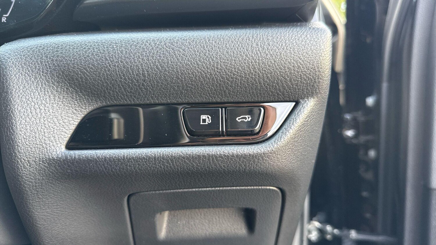 Used Lexus NX 2022 for sale - 76072890: Photo 32