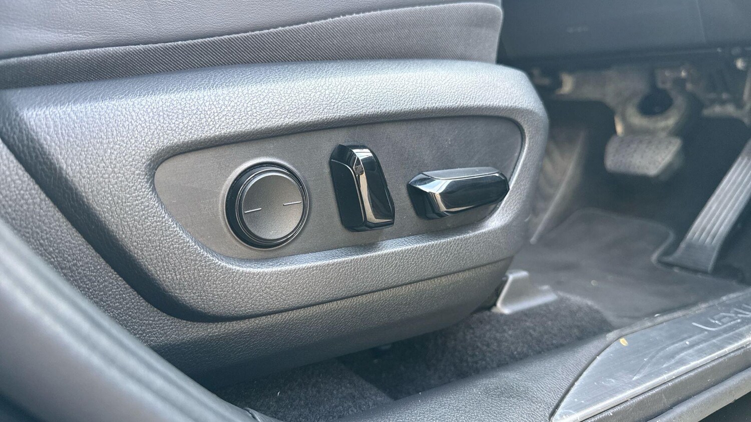 Used Lexus NX 2022 for sale - 76072890: Photo 33