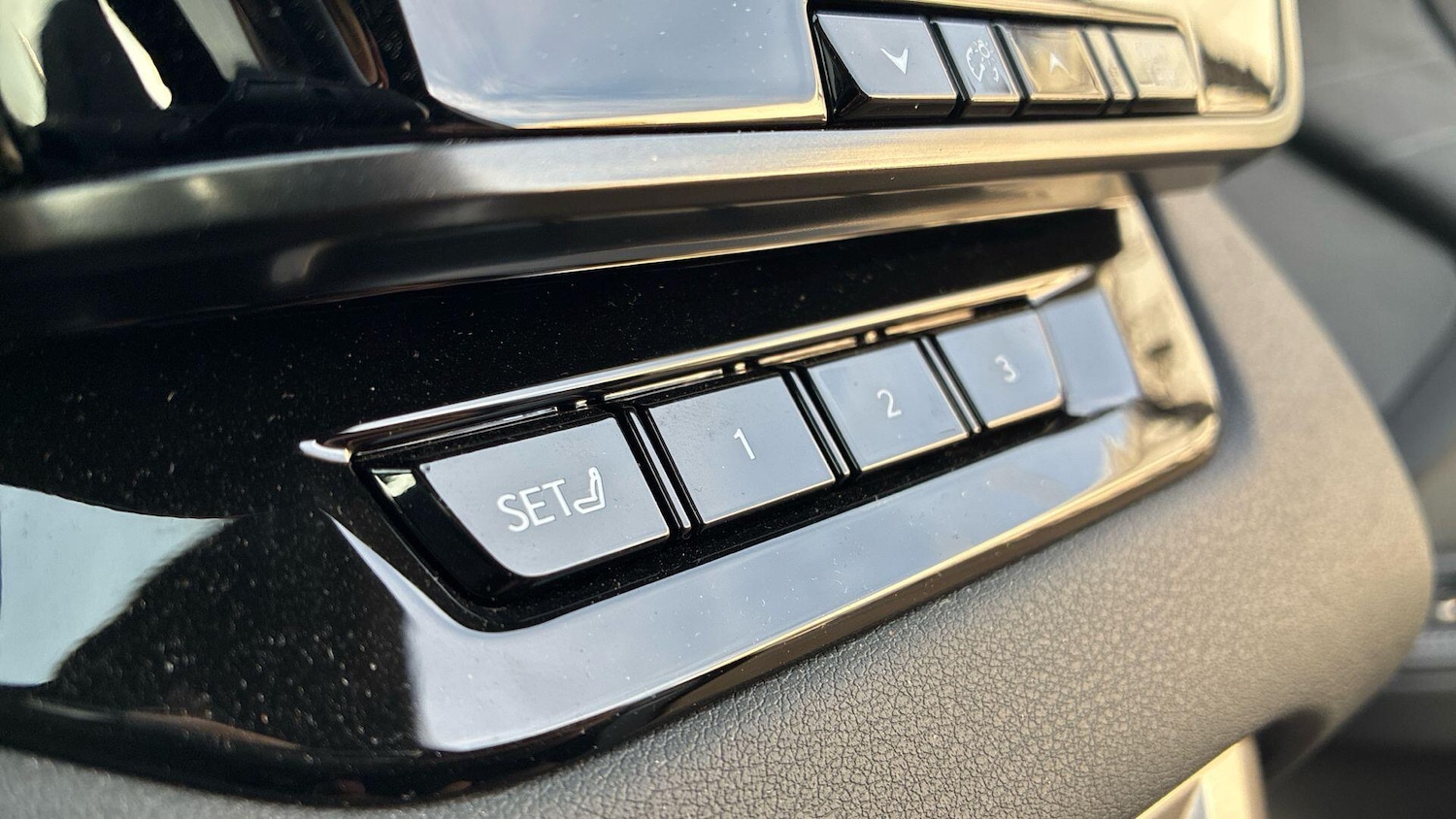 Used Lexus RX 2023 for sale - 77109454: Photo 36