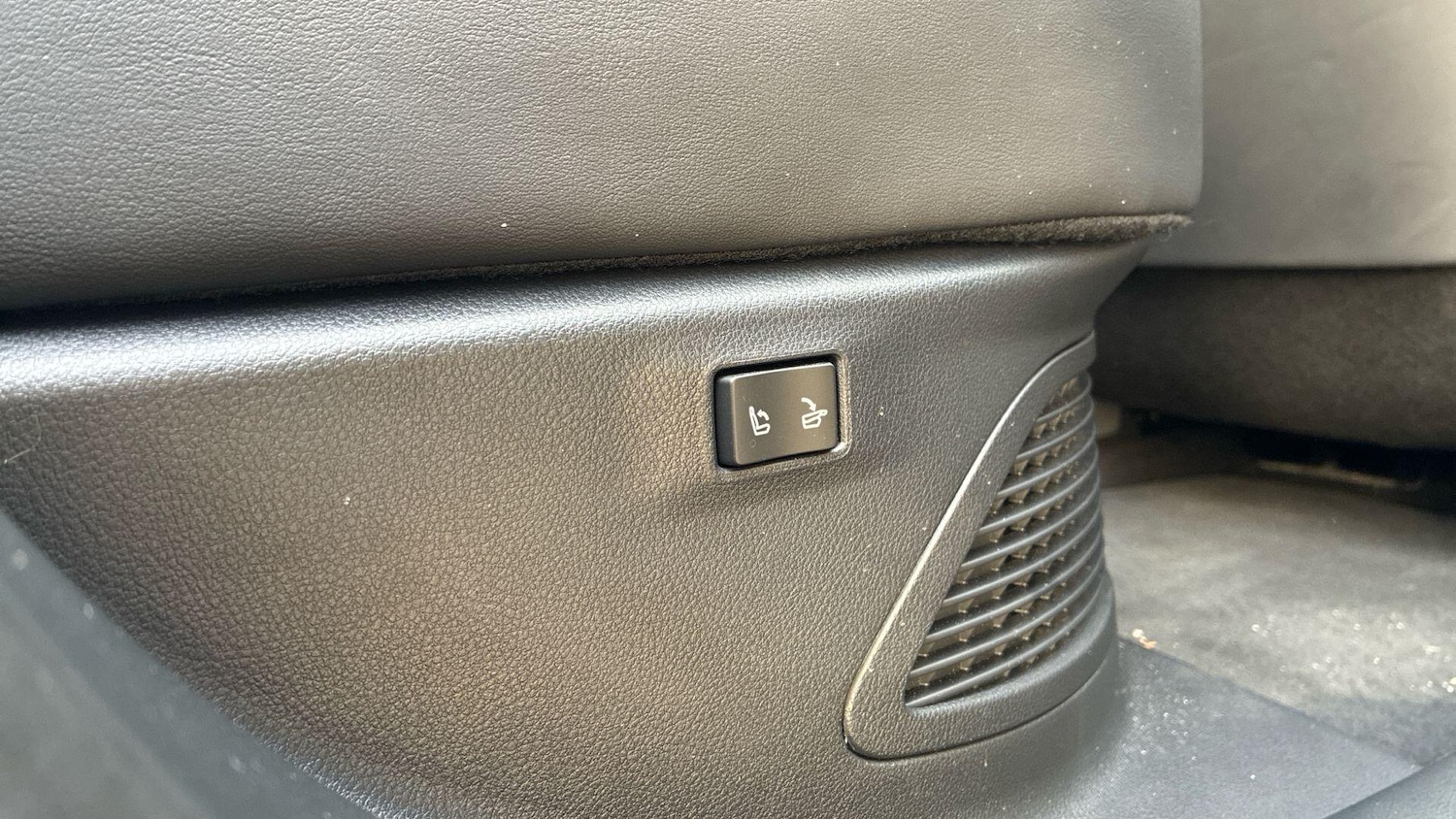 Used Lexus RX 2023 for sale - 77109454: Photo 42