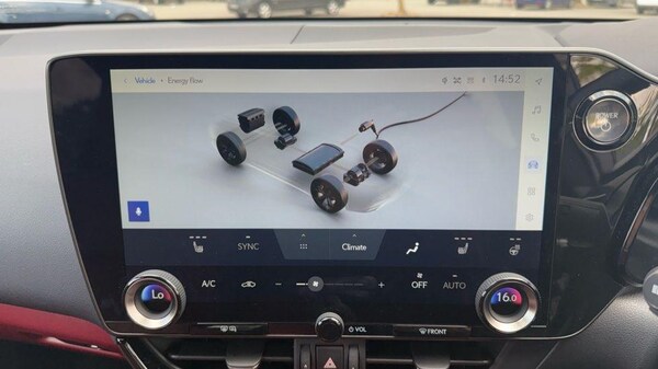 Used Lexus NX 2024 for sale - 74768048: Photo 23