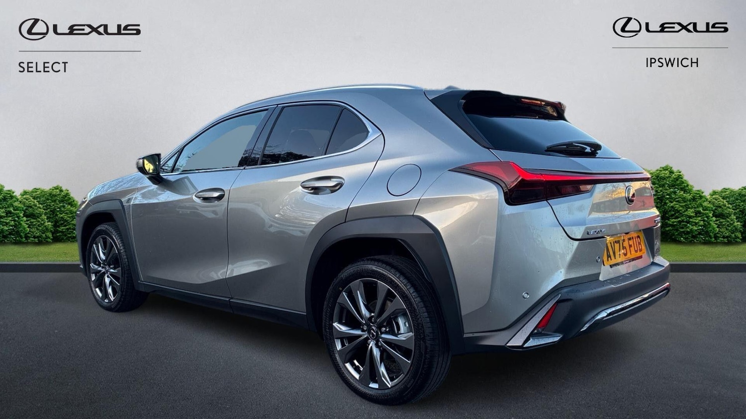 Used Lexus UX 2025 for sale - 77108944: Photo 5