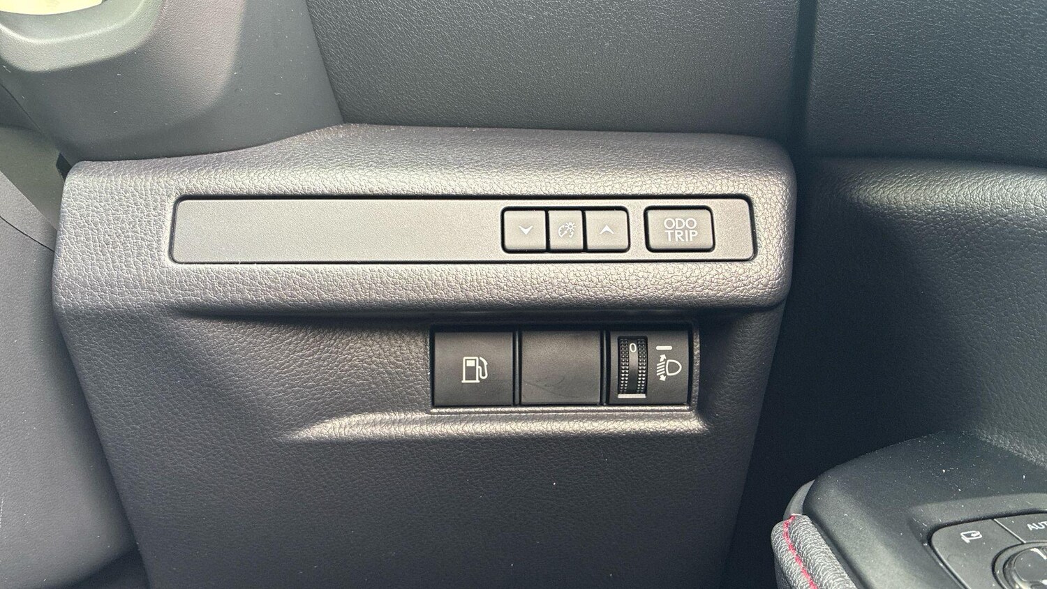 Used Lexus LBX for sale - 77853692: Photo 30