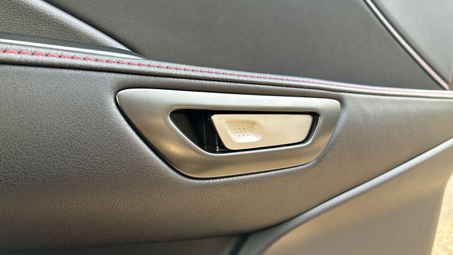 Used Lexus LBX 2025 for sale - 77216183: Photo 33