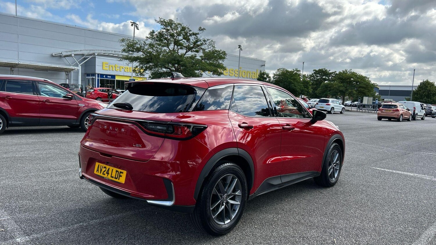 Used Lexus LBX for sale - 77411635: Photo 18