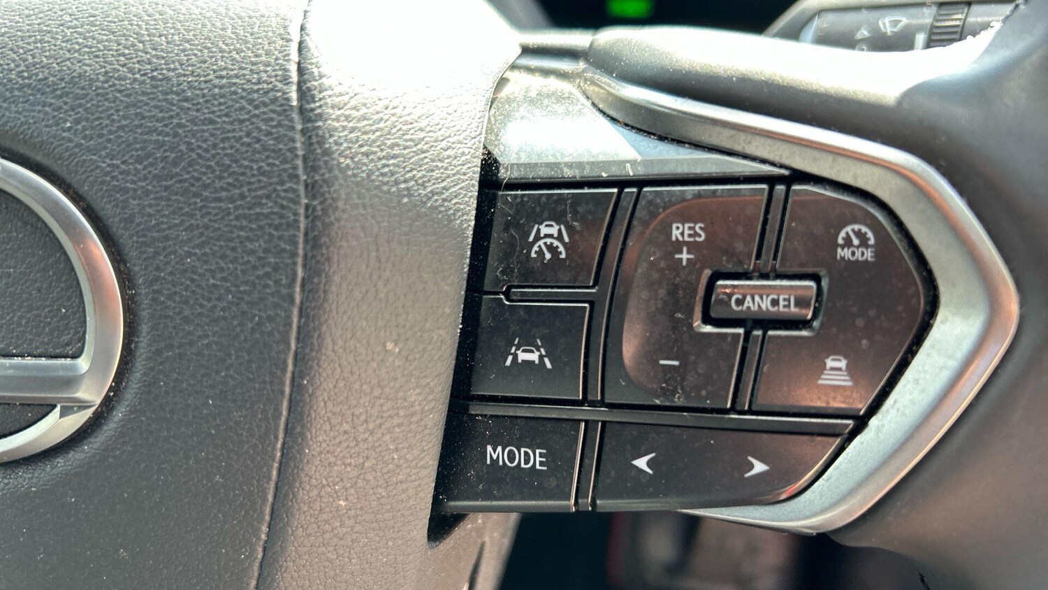 Used Lexus LBX for sale - 77411635: Photo 24