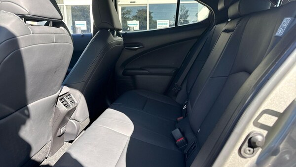 Used Lexus UX 2022 for sale - 76071579: Photo 16