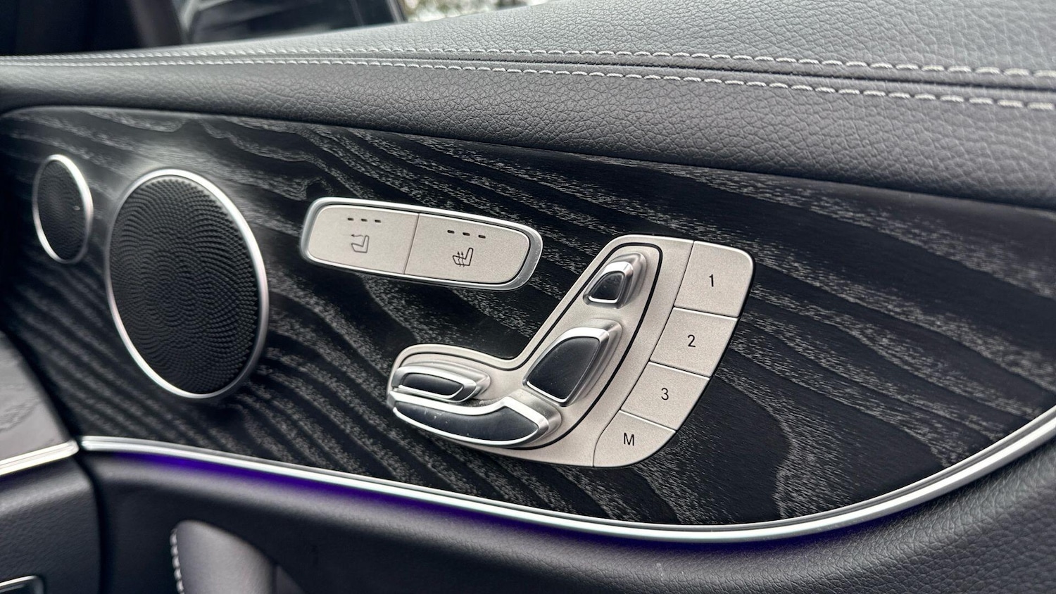 Used Mercedes-Benz E Class for sale - 78147789: Photo 31