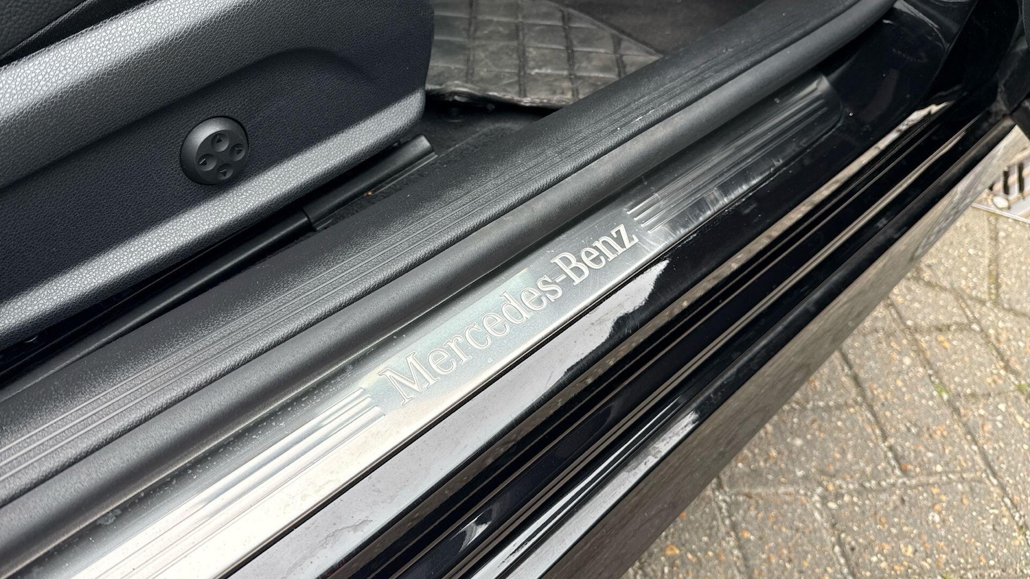 Used Mercedes-Benz E Class for sale - 78147789: Photo 38