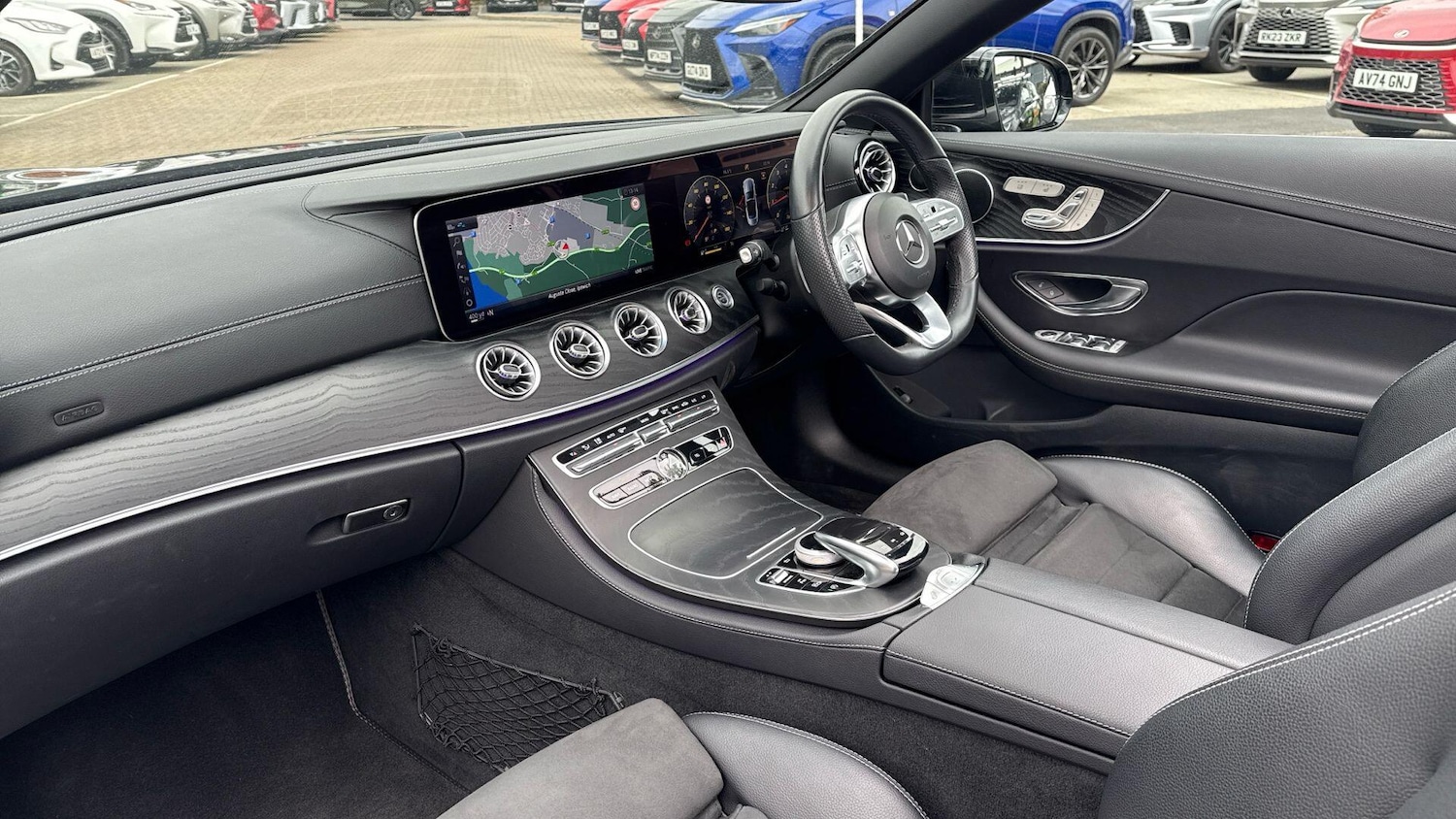 Used Mercedes-Benz E Class for sale - 78147789: Photo 8