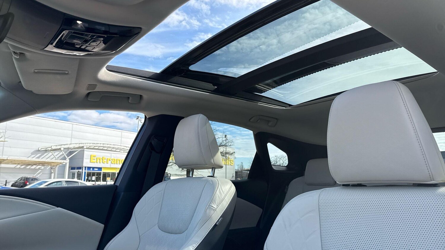 Used Lexus RX 2025 for sale - 78147964: Photo 38