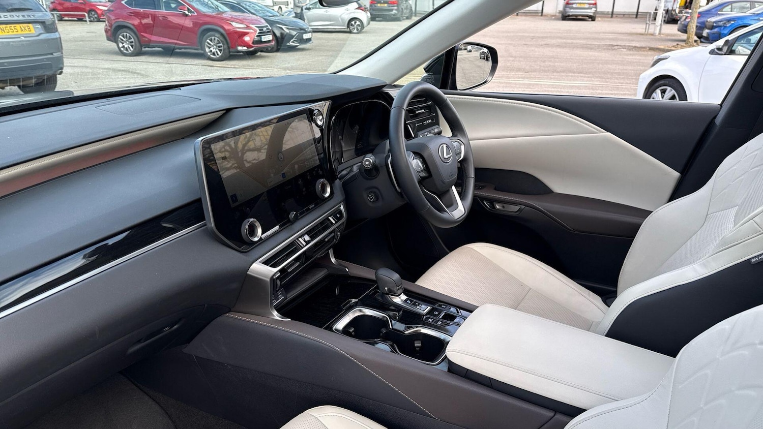 Used Lexus RX 2025 for sale - 78147964: Photo 8