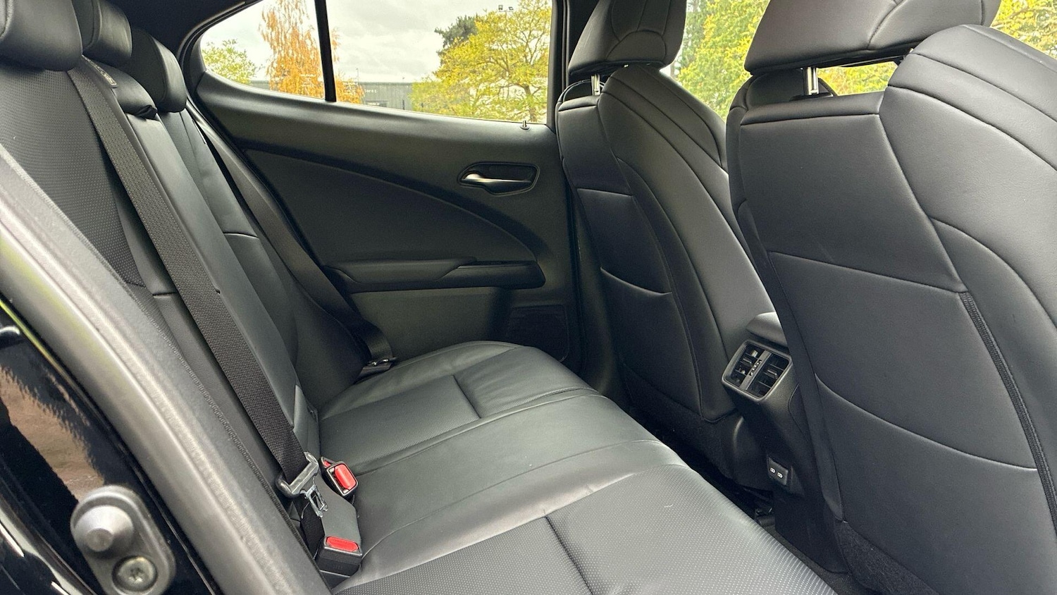 Used Lexus UX 2024 for sale - 76498581: Photo 11