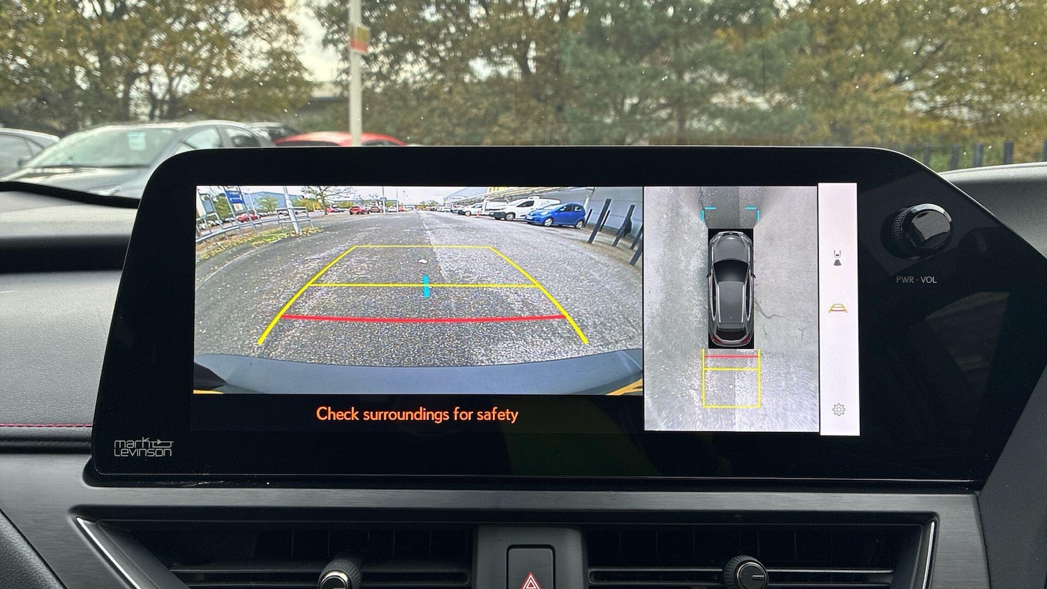 Used Lexus UX 2024 for sale - 76498581: Photo 22