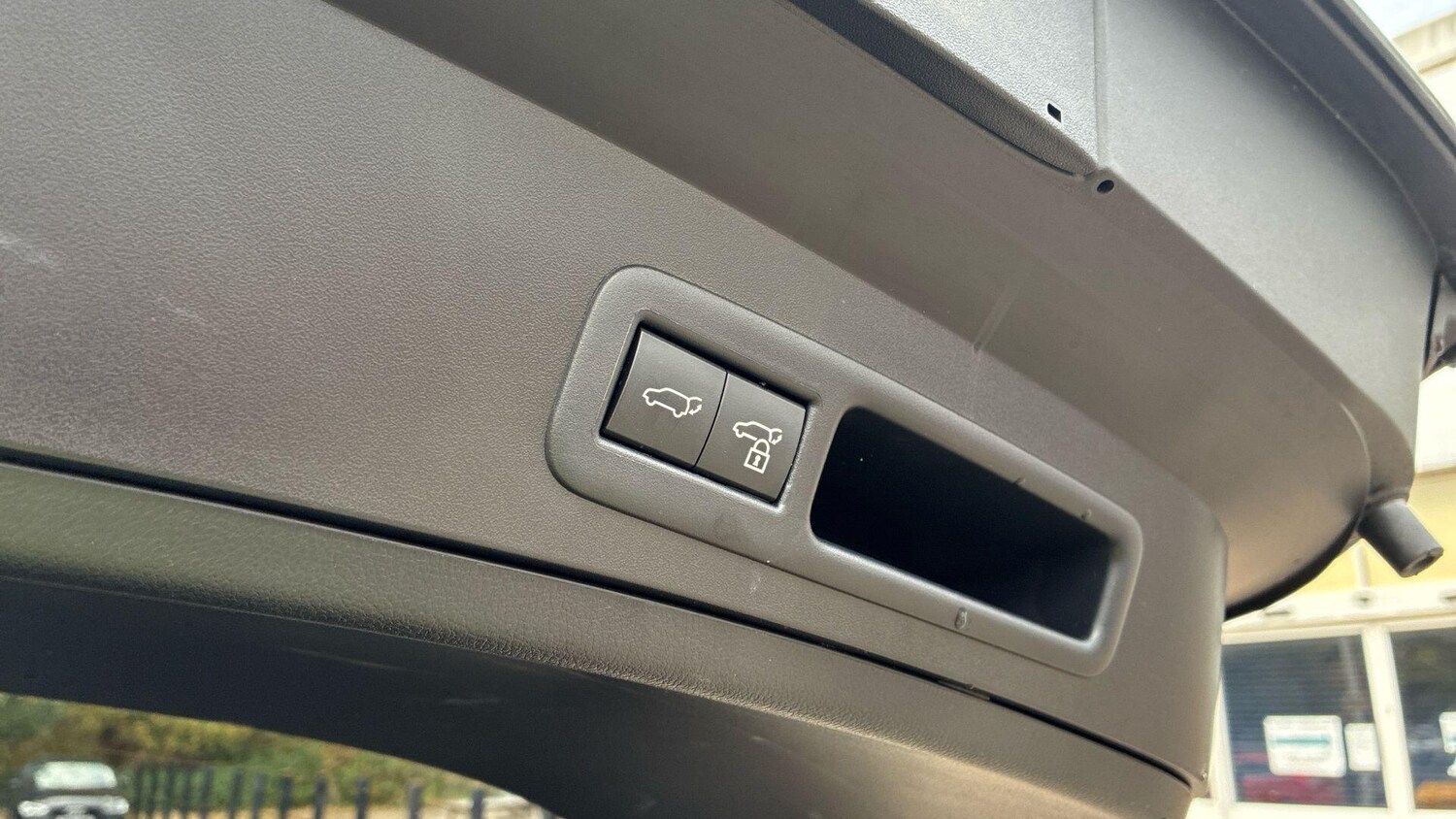 Used Lexus UX 2024 for sale - 76498581: Photo 39