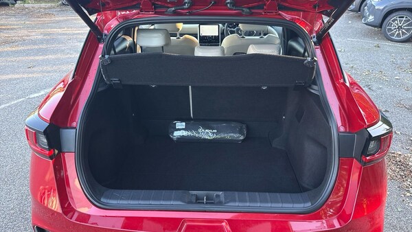Used Lexus LBX 2024 for sale - 76283459: Photo 17