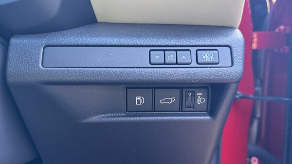 Used Lexus LBX 2024 for sale - 76283459: Photo 32