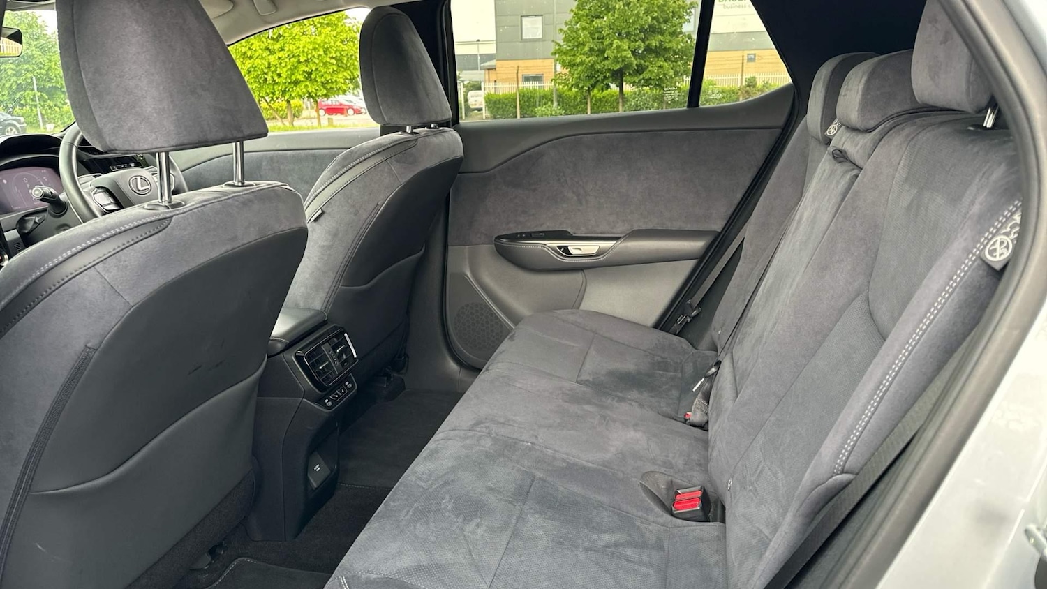 Used Lexus RZ 2023 for sale - 76866460: Photo 14