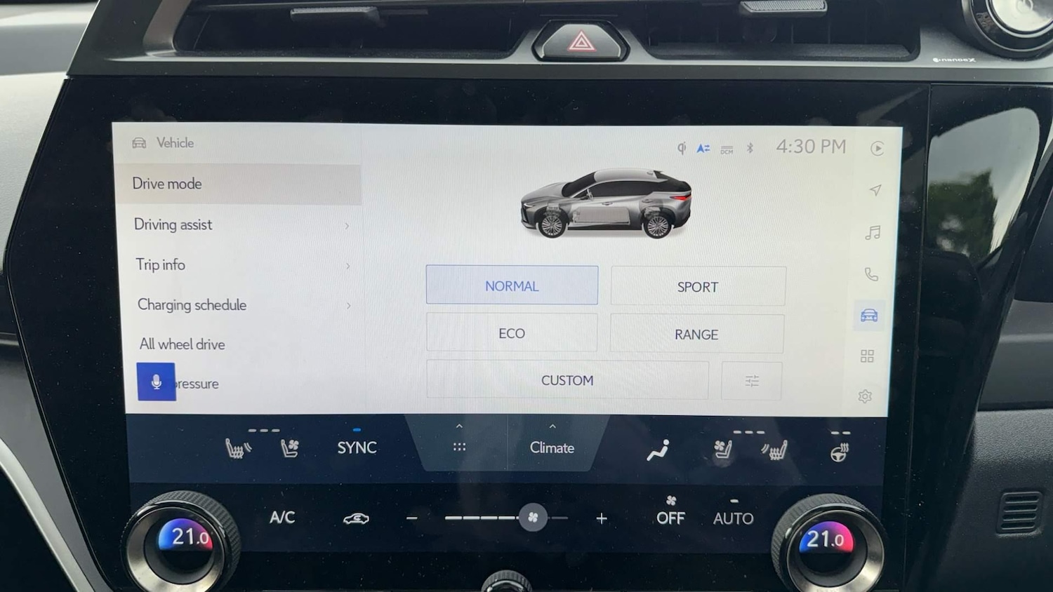 Used Lexus RZ 2023 for sale - 76866460: Photo 23