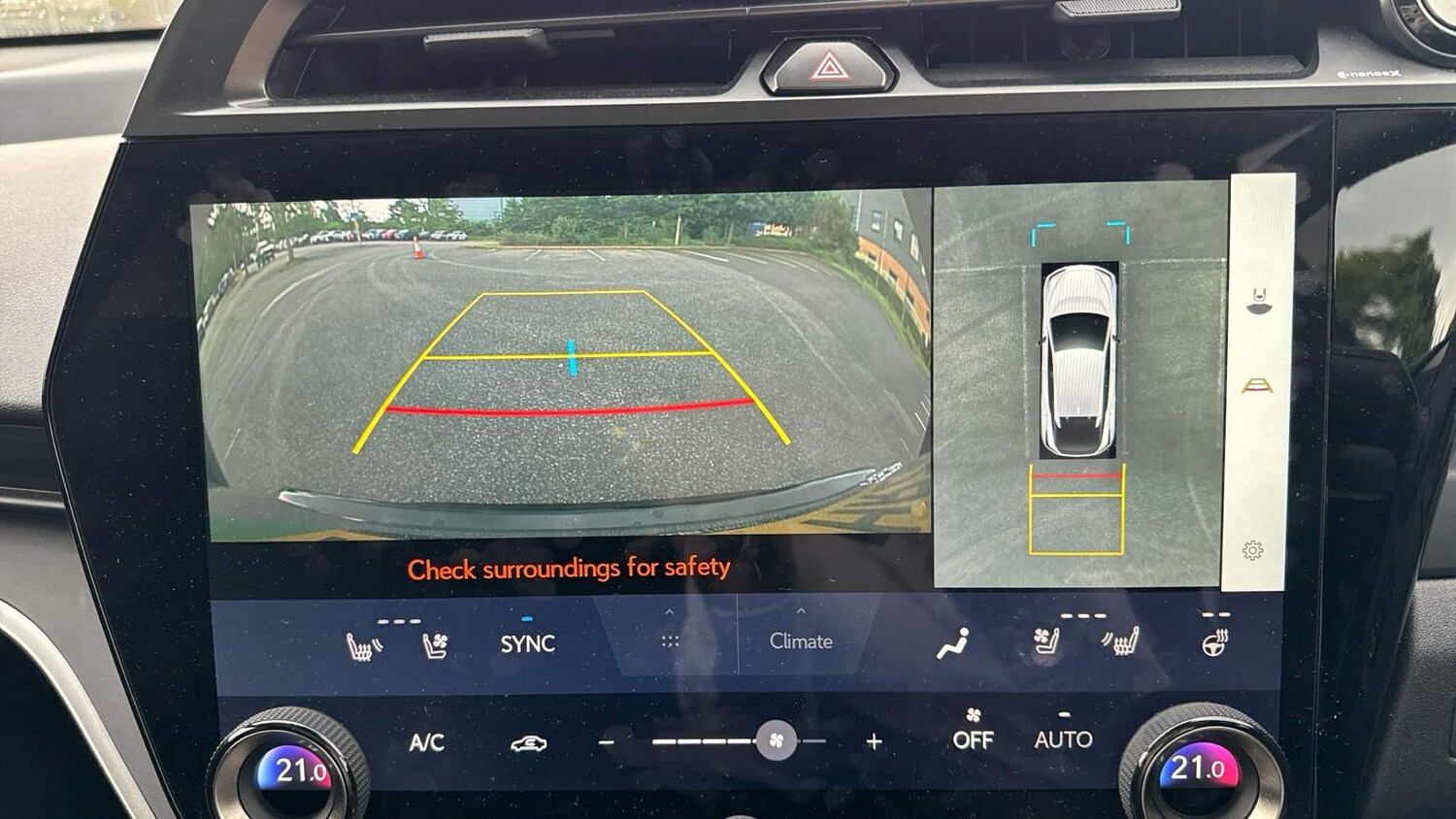 Used Lexus RZ 2023 for sale - 76866460: Photo 24