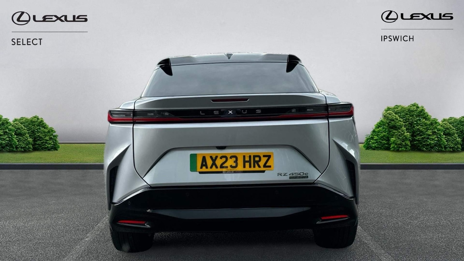 Used Lexus RZ 2023 for sale - 76866460: Photo 5