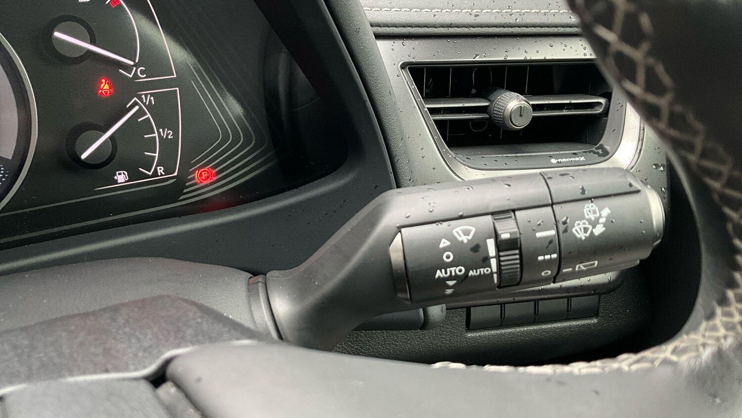 Used Lexus UX 2022 for sale - 77683388: Photo 35