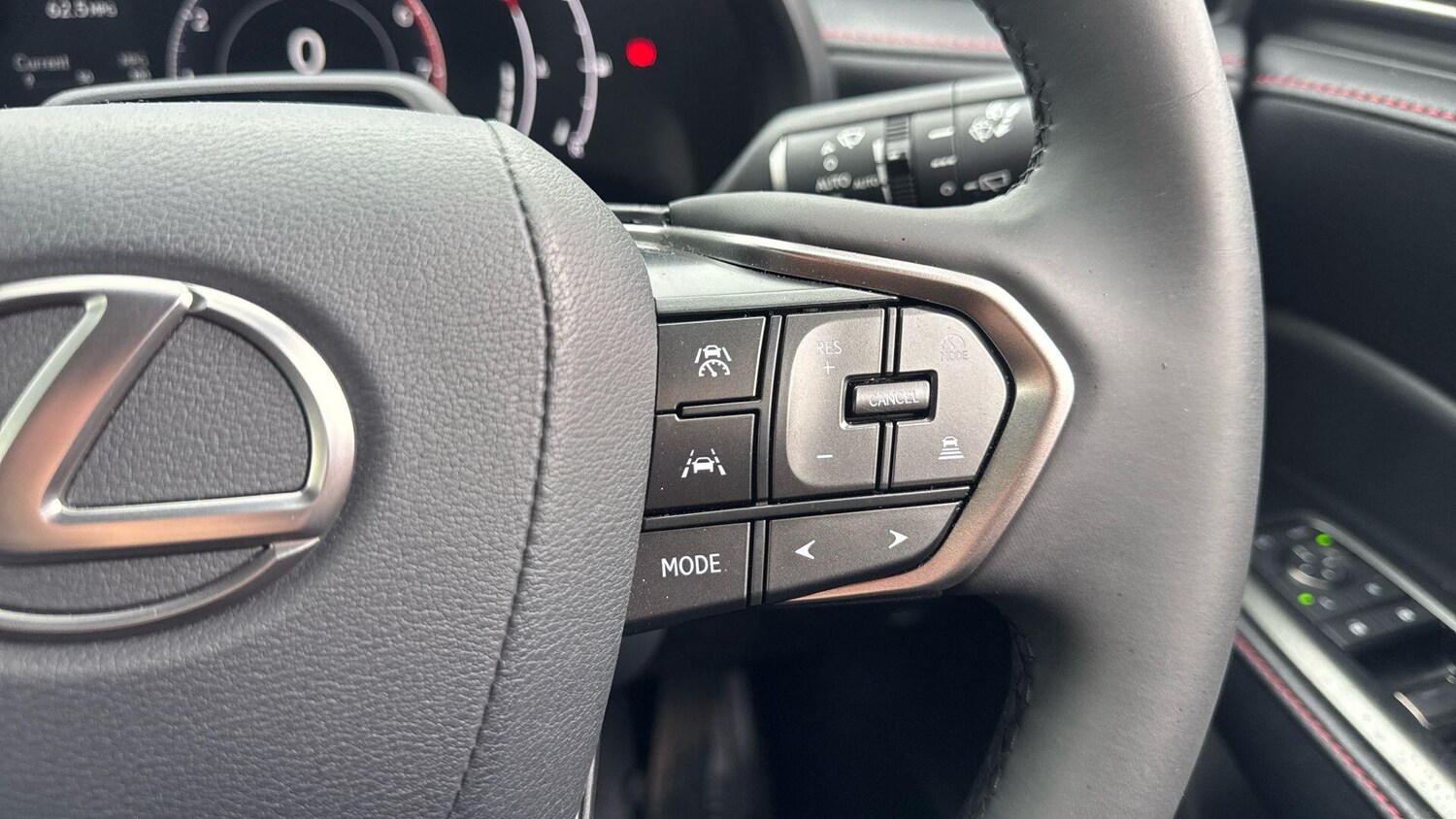 Used Lexus LBX 2025 for sale - 77585746: Photo 31