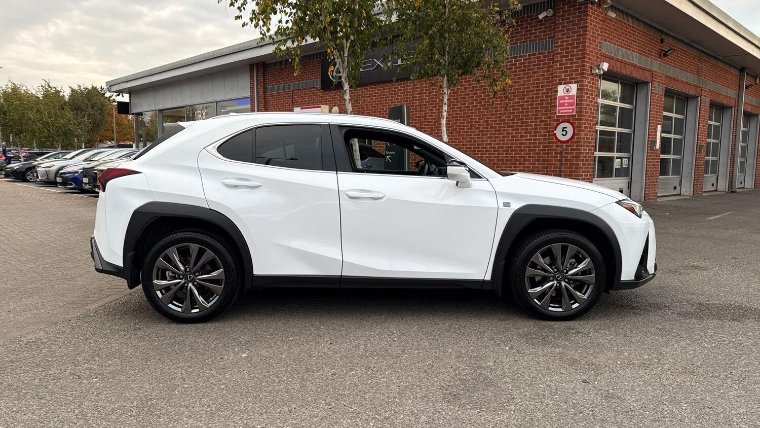 Used Lexus UX 2023 for sale - 76521683: Photo 18