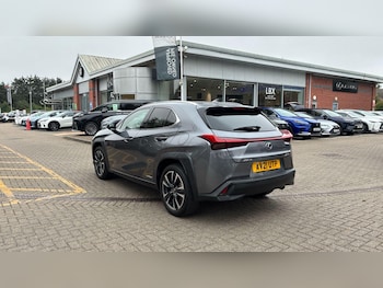 Used Lexus UX 2021 for sale - 75600225: Photo