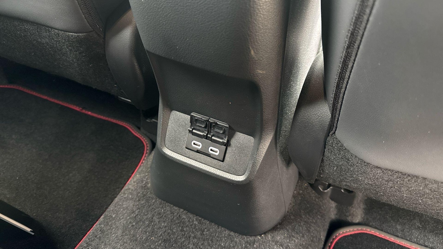 Used Lexus LBX 2024 for sale - 75927789: Photo 37