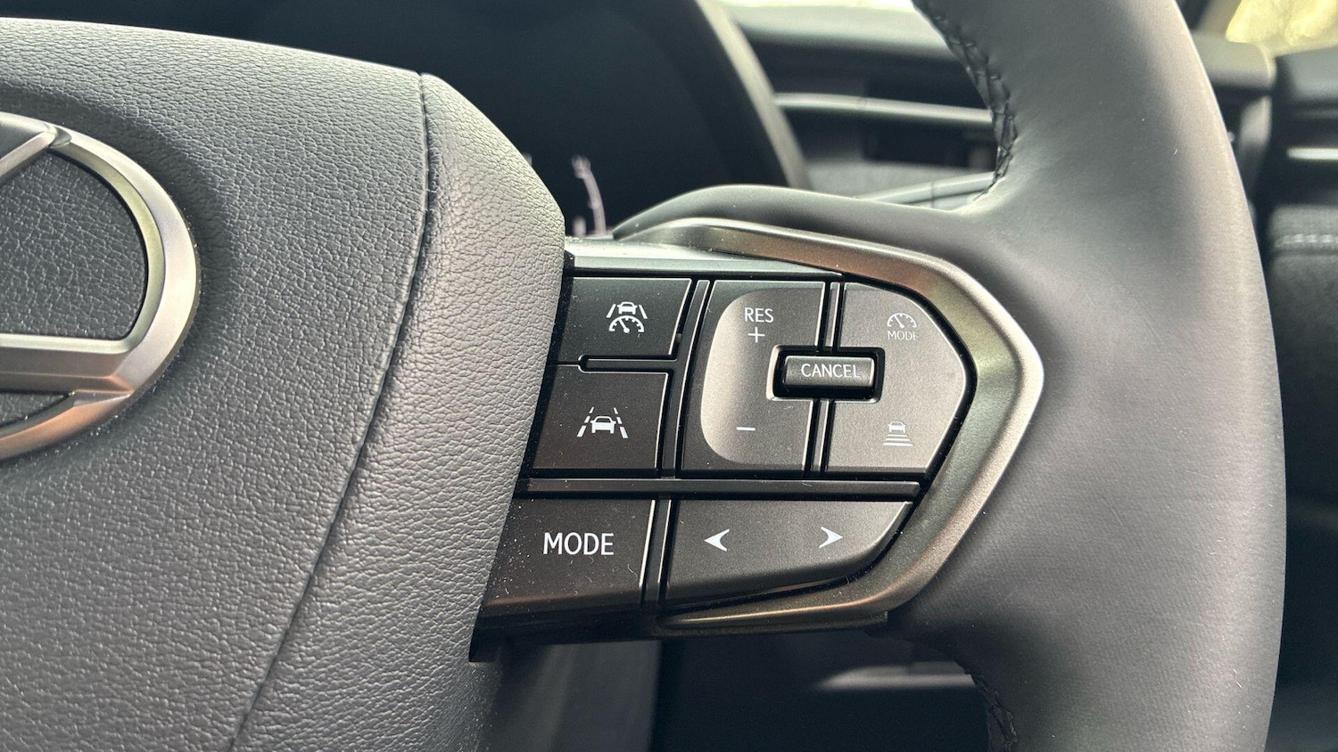 Used Lexus LBX 2024 for sale - 77238551: Photo 19