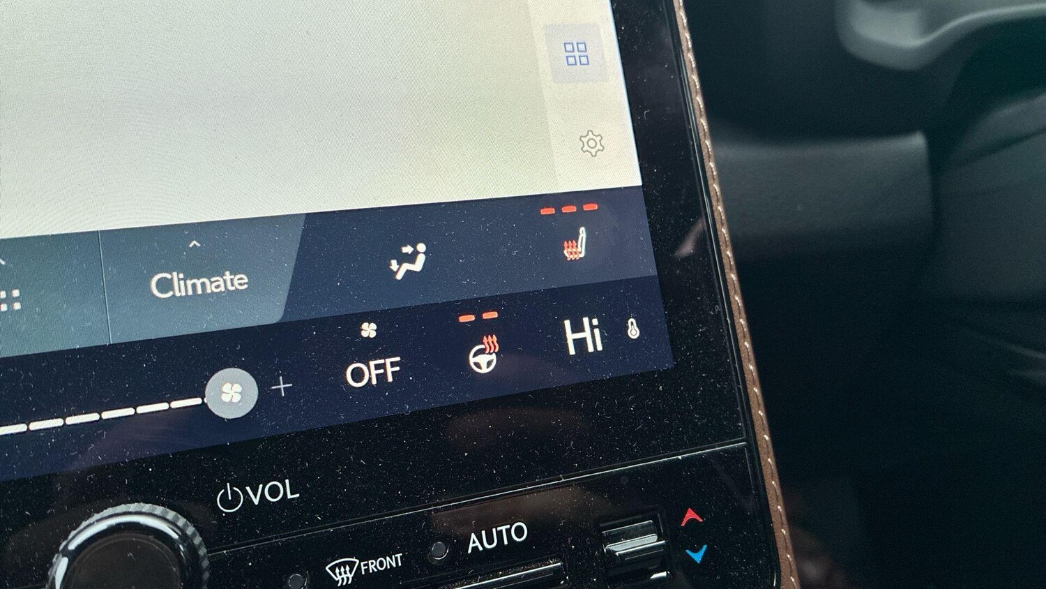 Used Lexus LBX 2025 for sale - 76801557: Photo 24