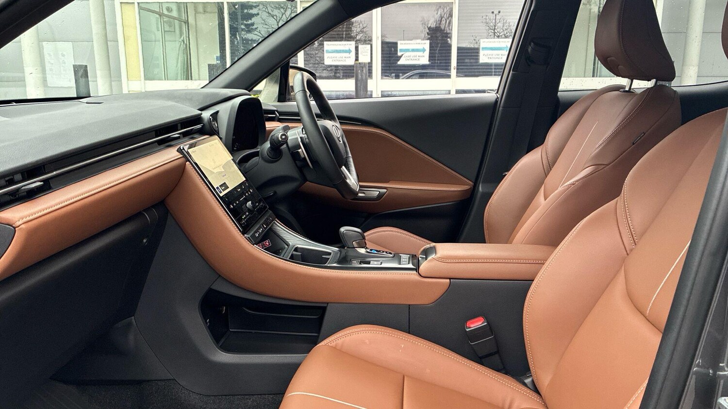 Used Lexus LBX 2025 for sale - 76801557: Photo 32