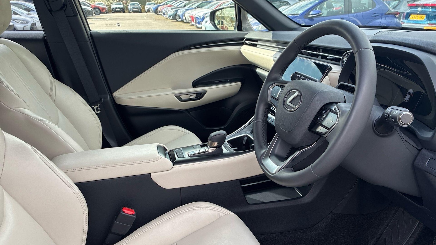 Used Lexus LBX 2025 for sale - 78006988: Photo 15