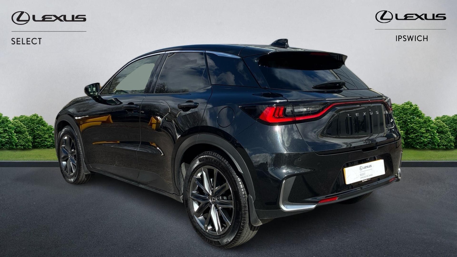 Used Lexus LBX 2025 for sale - 78006988: Photo 2