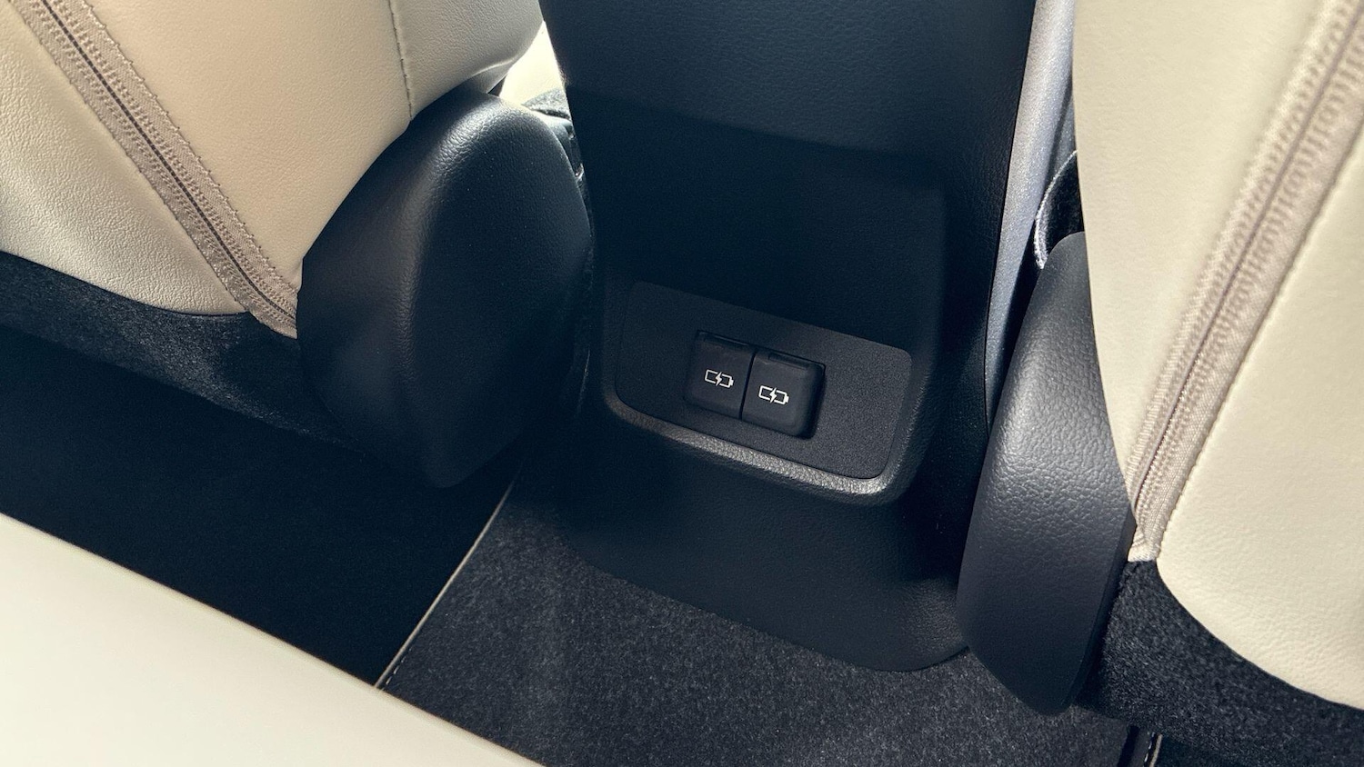 Used Lexus LBX 2025 for sale - 78006988: Photo 36